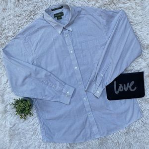 🎉HP🎉 Eddie Bauer Wrinkle Resistant Relaxed Button Down Shirt 💗 White & Gray